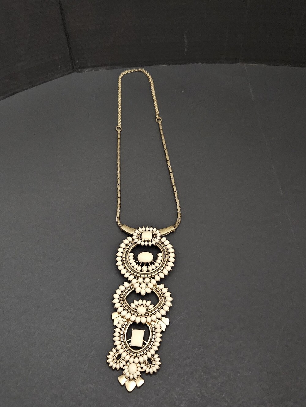 NWOT Stella & Dot Havana Convertible Statement Necklace Gold Cream Pristine